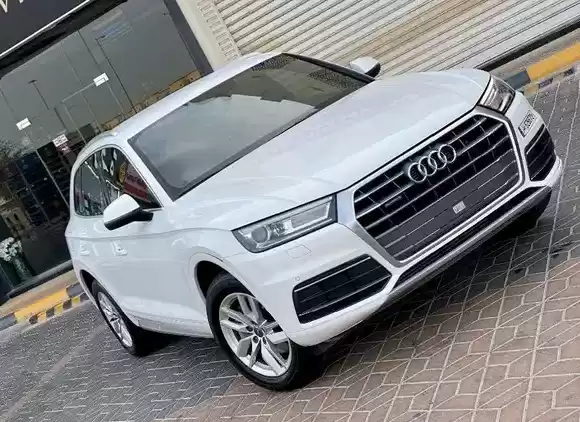 Использовал Audi Q5 Продается в Аль-Садд , Доха #7298 - 1  image 
